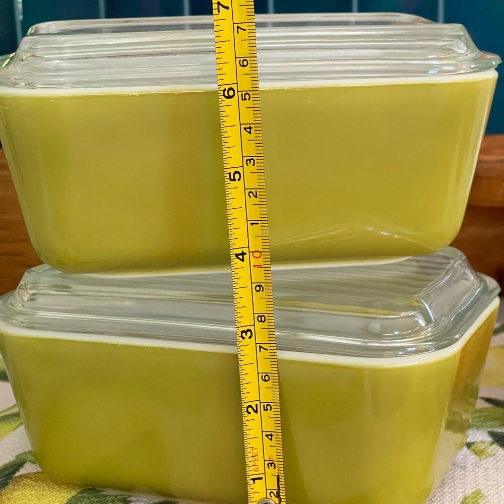 4-Pc 1960s Pyrex Refrigerator Dishes with Lids- Super shape Vintage! - Picture 14 of 16
